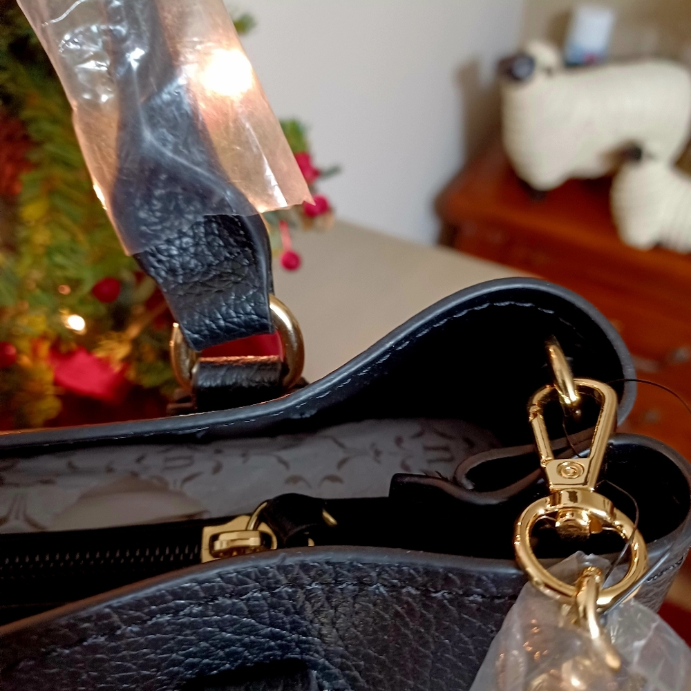 Nanette Lepore Black Pebbled Shoulder Bag - Picture 6 of 10